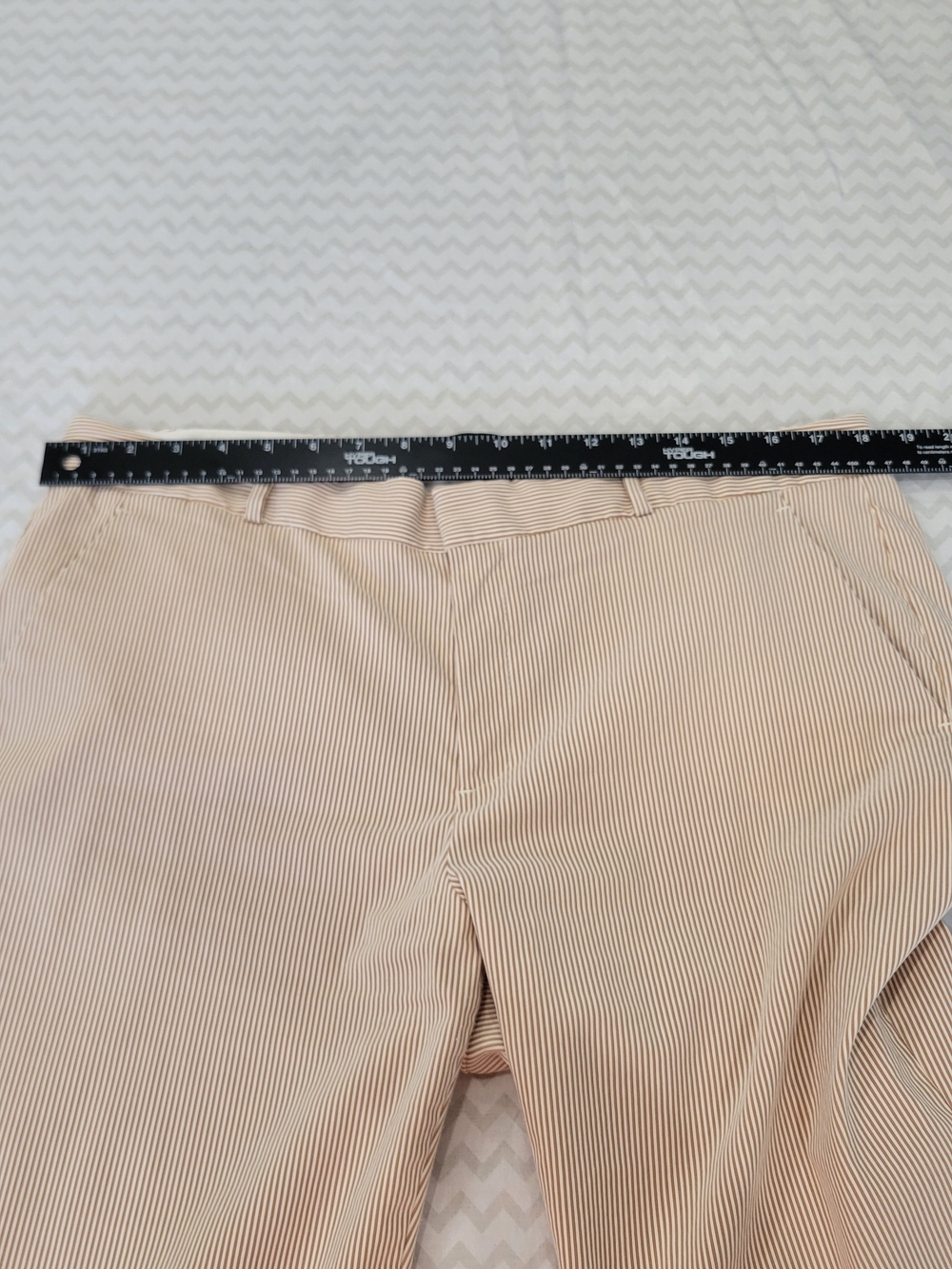 Banana Republic Neutral Pinstripe Bermuda Shorts Size 14 - Picture 6 of 11